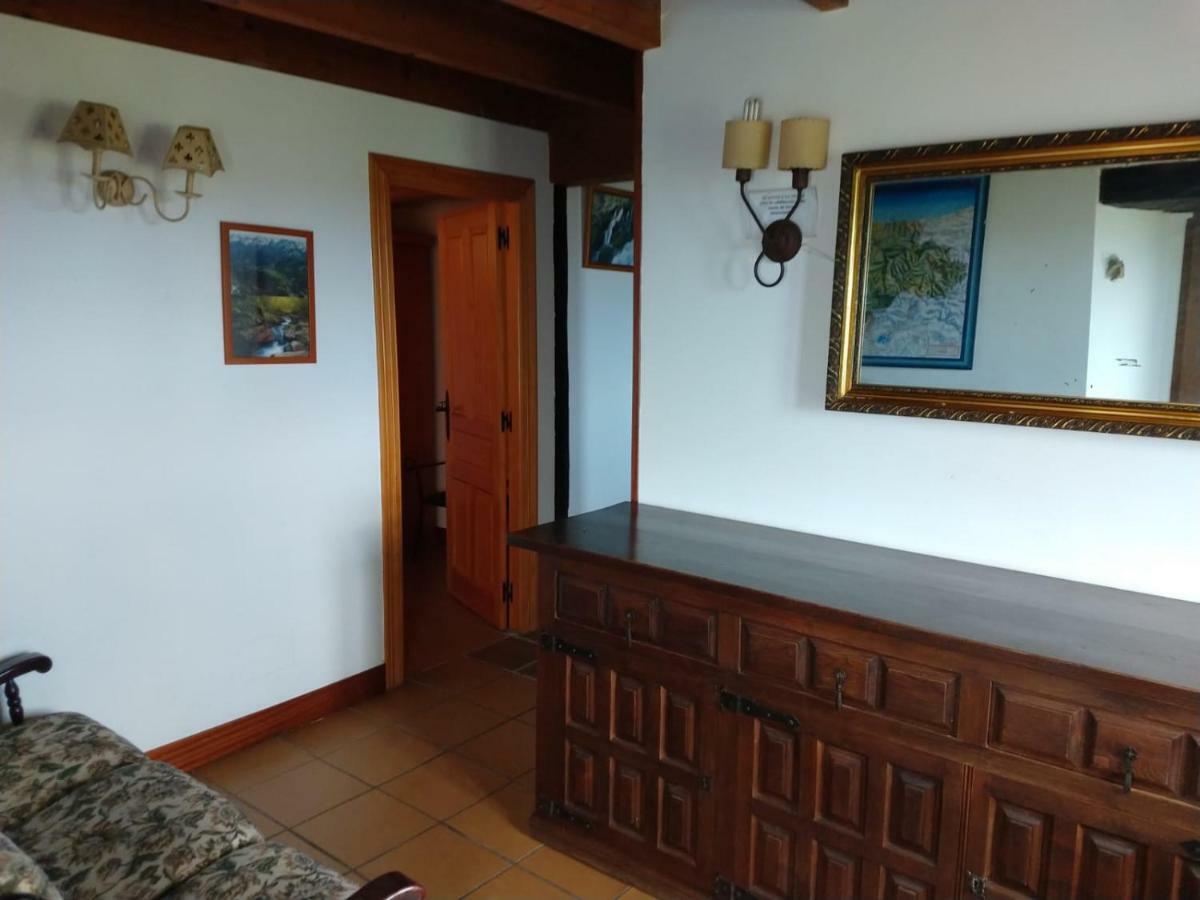 La Casa Del Acebal Guest House Solorzano Exterior photo